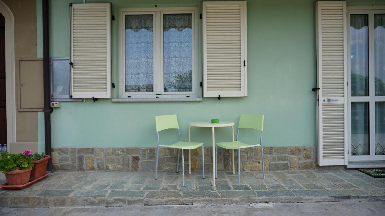 Apartamento Sunny House Diano dʼAlba Exterior foto