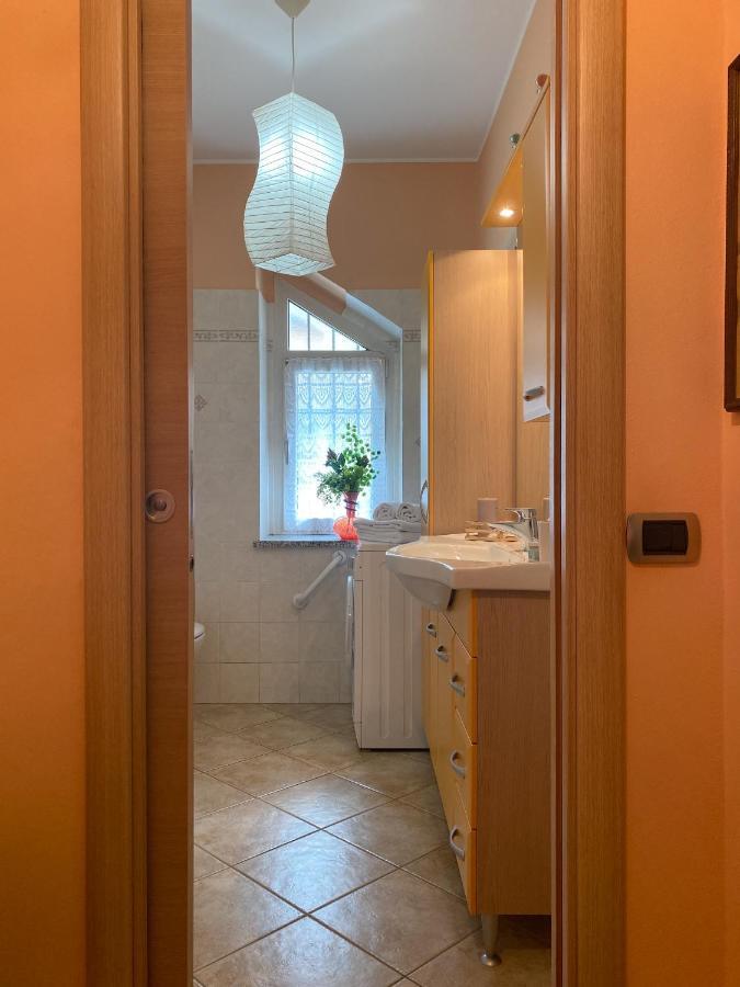 Apartamento Sunny House Diano dʼAlba Exterior foto