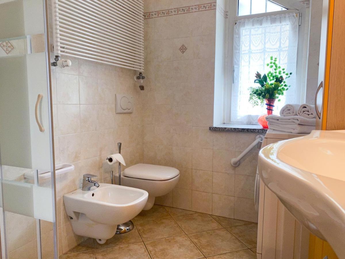 Apartamento Sunny House Diano dʼAlba Exterior foto